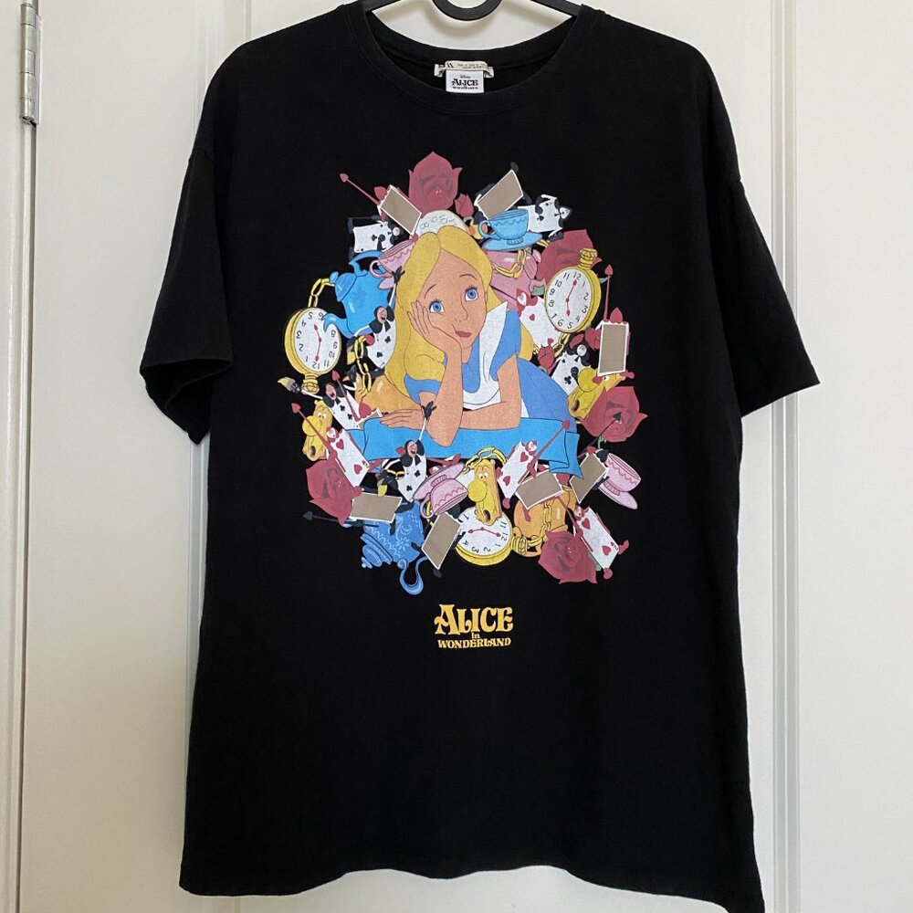 ZARA x Disney Alice in Wonderland Graphic Tee (S)